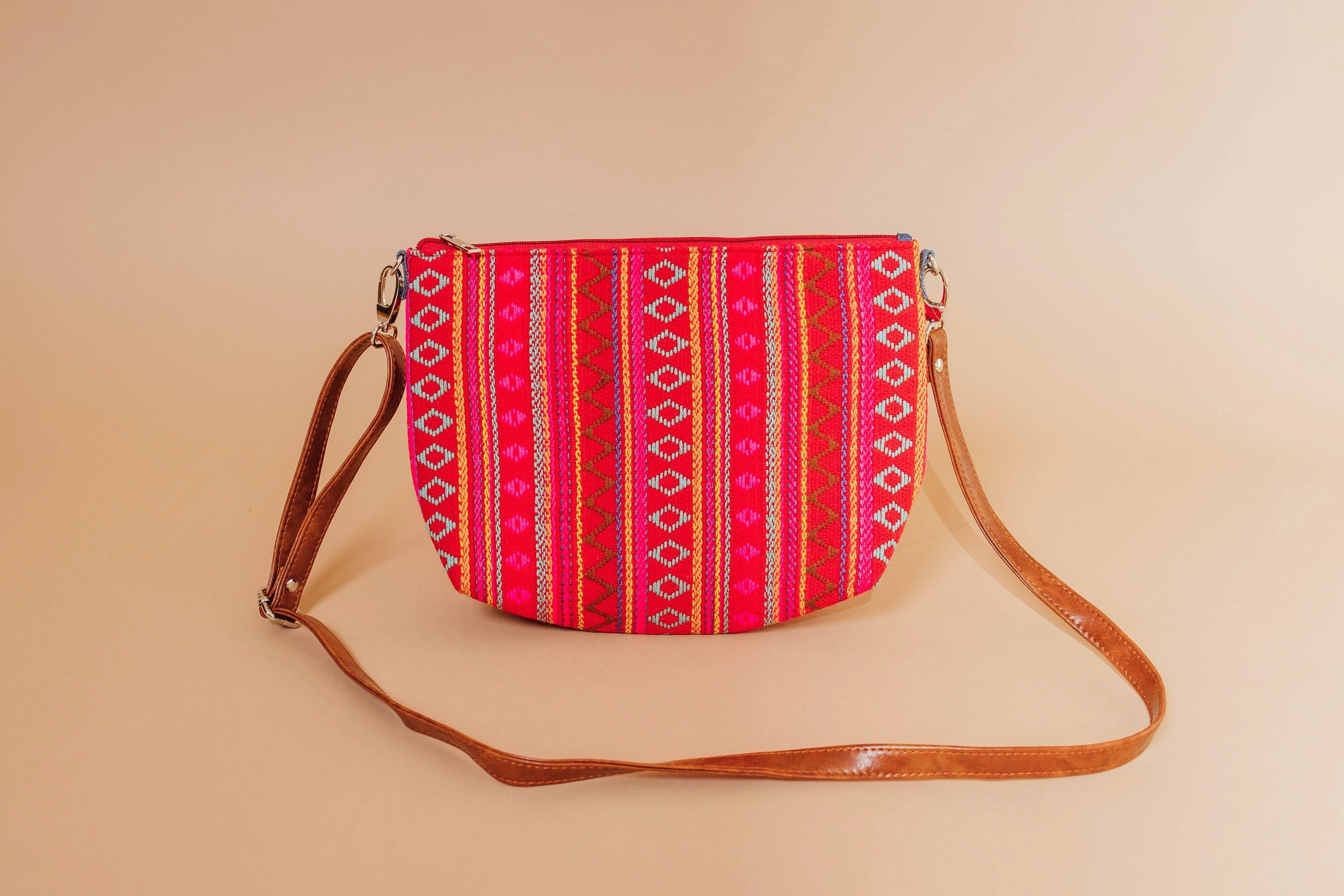 CARA combo AB1065-Tote, Sling bag and Sunglasses - Image 12