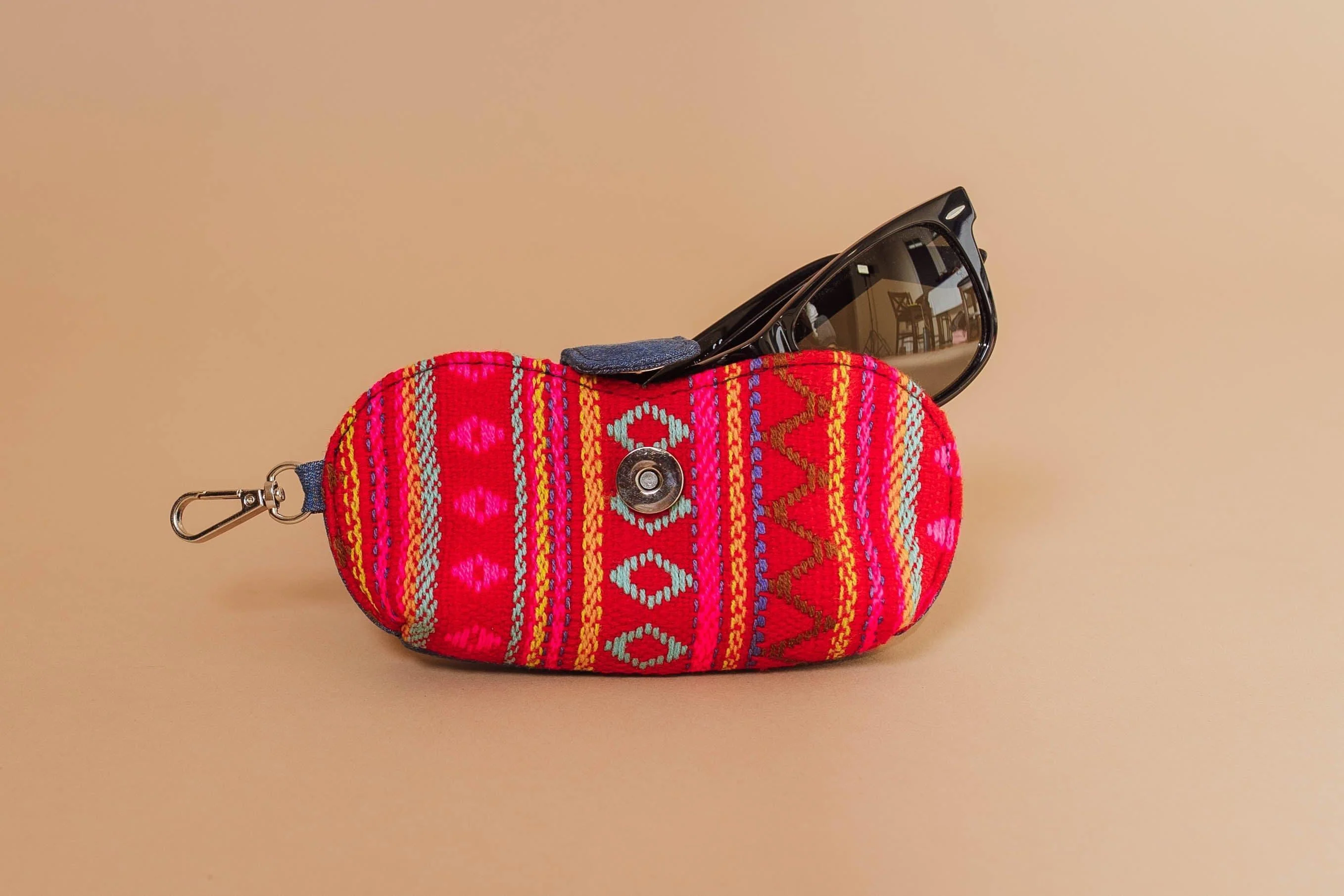 CARA combo AB1065-Tote, Sling bag and Sunglasses - Image 14