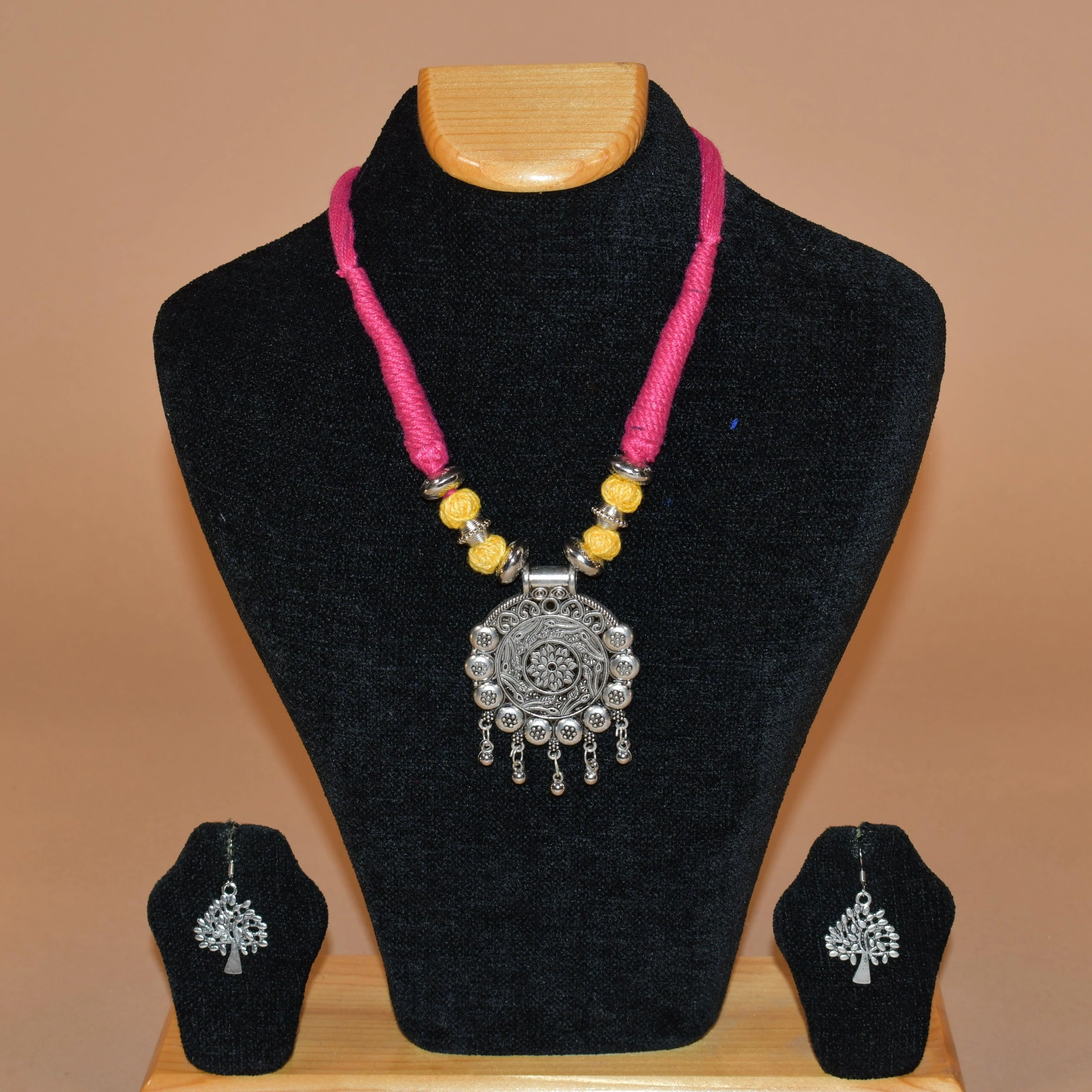 Pink Circular Necklace with Tree Inspired Earrings