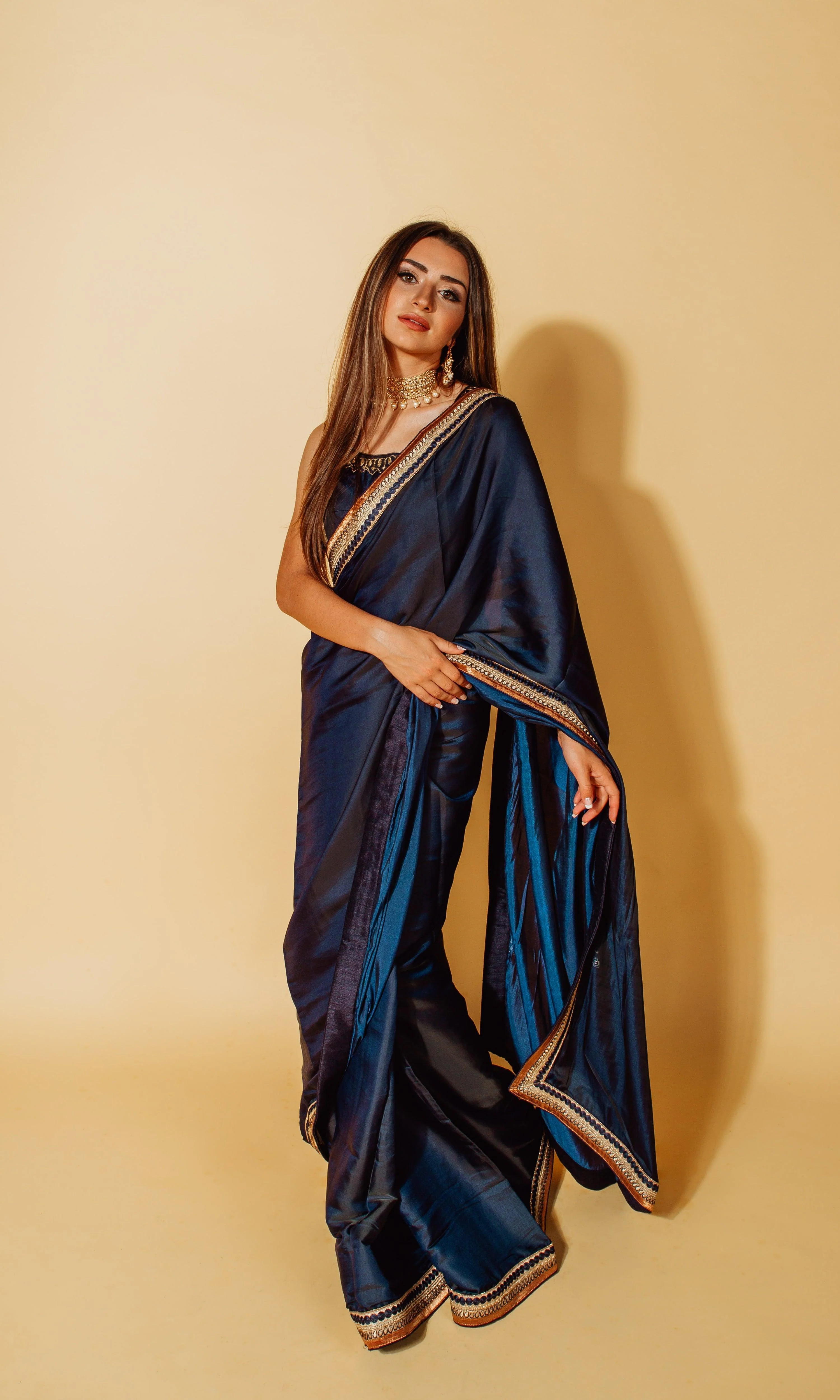 Blue saree with matcching blouse - Image 3